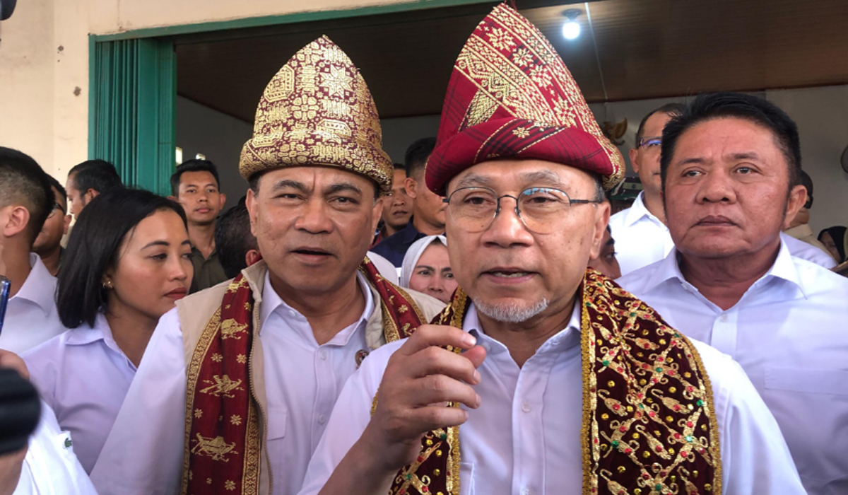 Menko Zulhas: Koperasi Merah Putih Tidak Perlu Izin Usaha Jual LPG-Pupuk, Minta Pemda Jangan Persulit 