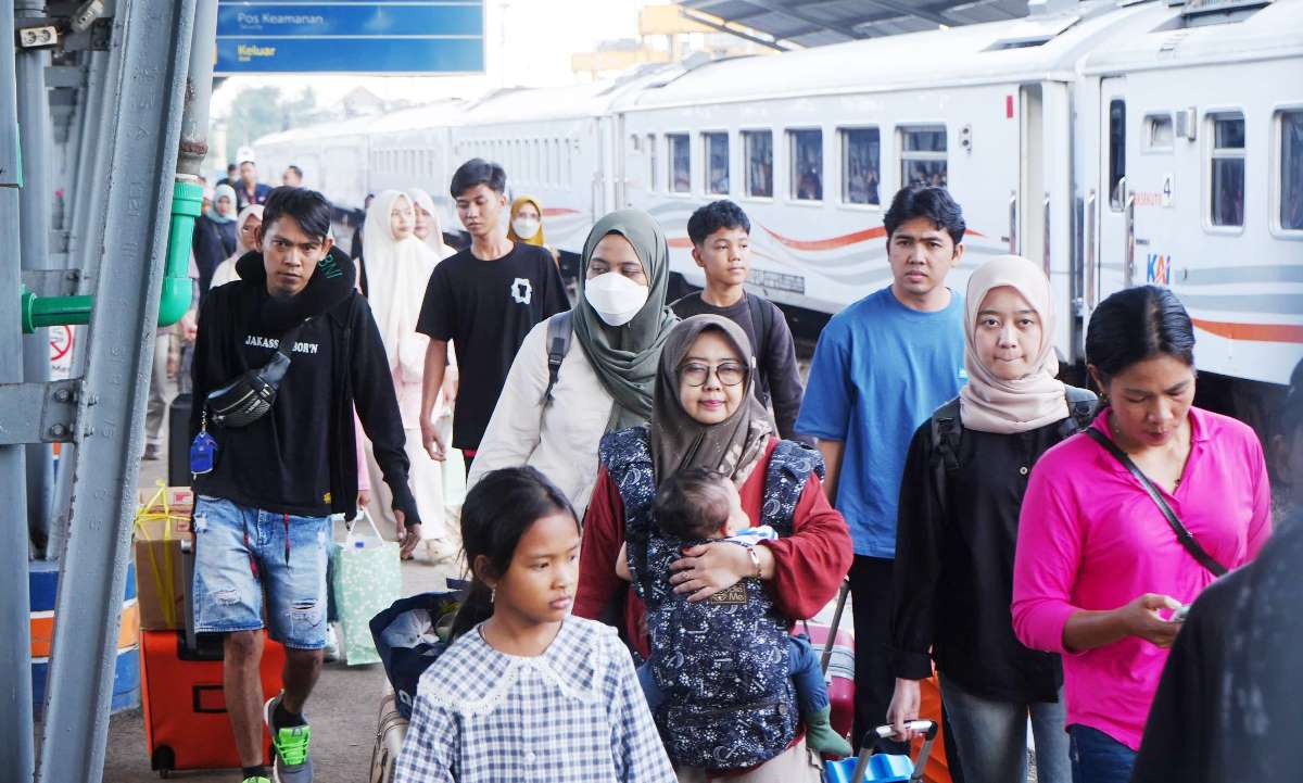 KAI Divre III Palembang Optimalkan Perawatan Sarana di Depo Lokomotif Kertapati Layani Libur Panjang Waisak 