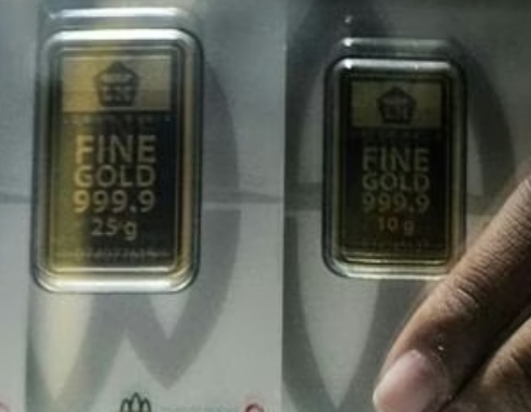 Saatnya Beli? Harga Emas Antam Turun Lagi per 26 Oktober 2025, Logam Mulia Anjlok Rp 45 Ribu Hari Ini 