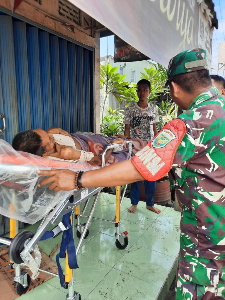 Kehadiran Prajurit TNI Kodim 0405 Lahat Berjibaku Bantu Korban Banjir Bandang, Warga Merasa Terlindungi 