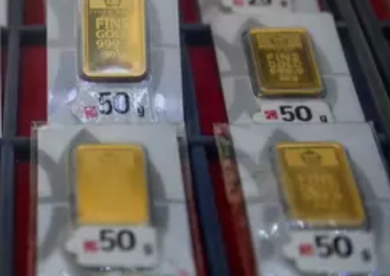 Saatnya Beli? Harga Emas Antam Stagnan Lagi per 26 Oktober 2025, Logam Mulia 1 Gram Bertahan di Rp 2,35 Juta 