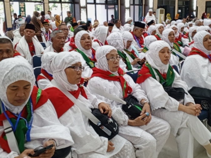 Kloter 13 Kategori Beresiko Tinggi, 2 Jemaah Ditunda Berangkat, Ini Pesan Dinkes Sumsel ke JCH?