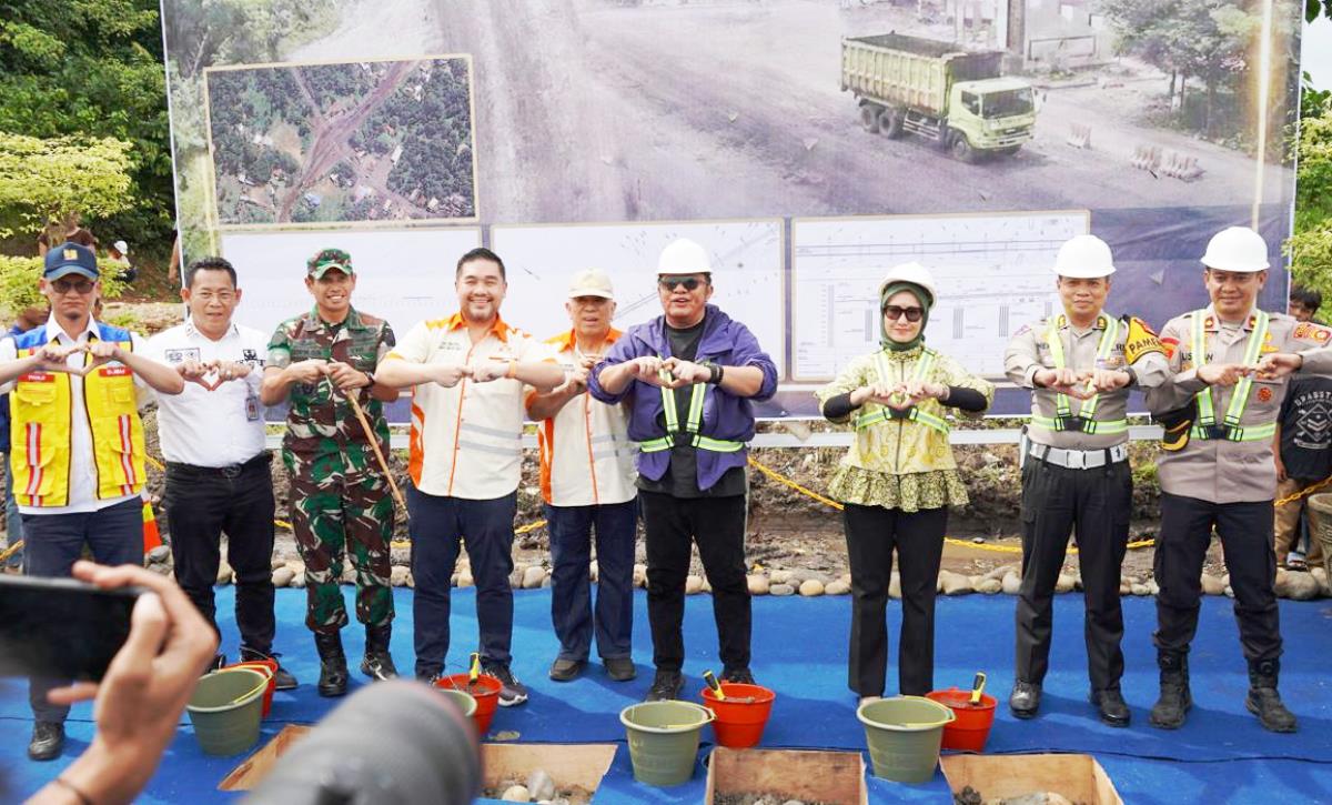 Dukung Penataan Angkutan Batu Bara, Gubernur Apresiasi Pembangunan Flyover Km 111 Jalan PT Servo Lintas Raya 