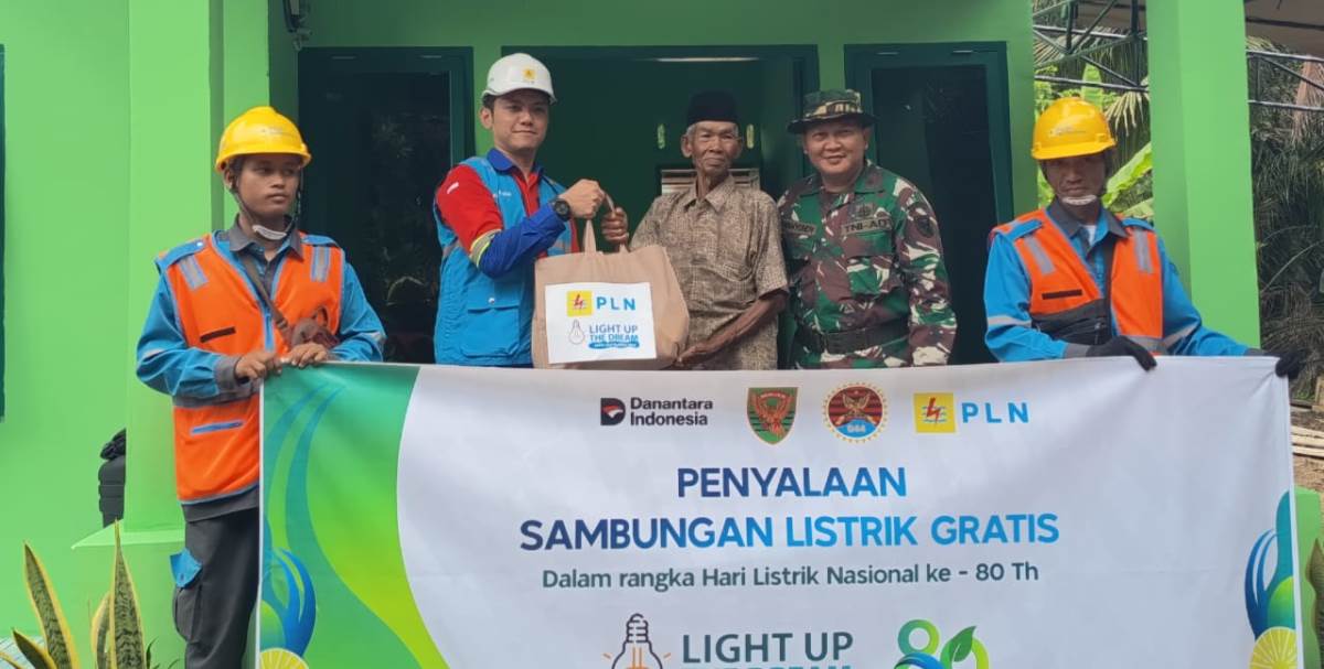 PLN ULP Muara Enim Terangi Harapan Warga Melalui Program 'Light Up The Dream'
