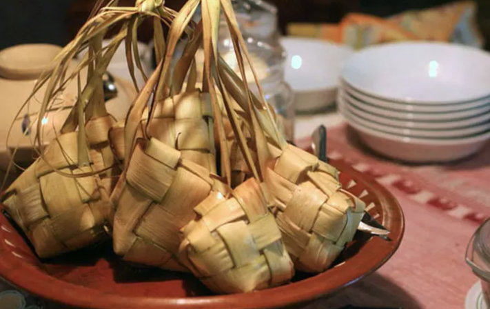 Cara Membuat Ketupat Kenyal Dan Tahan Lama, Hidangan Wajib Idul Fitri