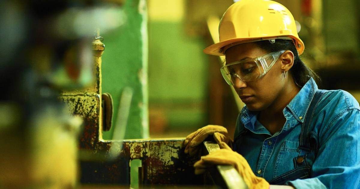 10 Pekerjaan dengan Gaji Tinggi, Bisa Terima Ratusan Juta, Yuk Intip Apa Aja!