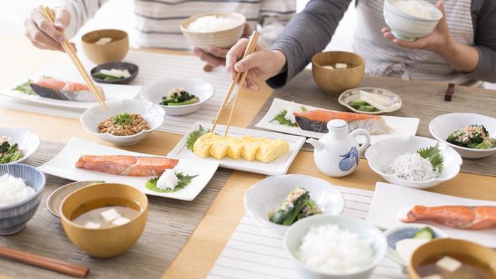 Mau Tahu Rahasia Panjang Umur ala Warga Jepang? Ternyata Pantang dengan 6 Jenis Makanan Ini