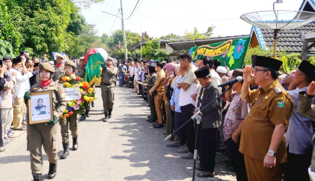 Dokter Teladan Bela Rizki Dinata, Dimakamkan Kedinasan Dilepas Langsung Pj Bupati Muara Enim