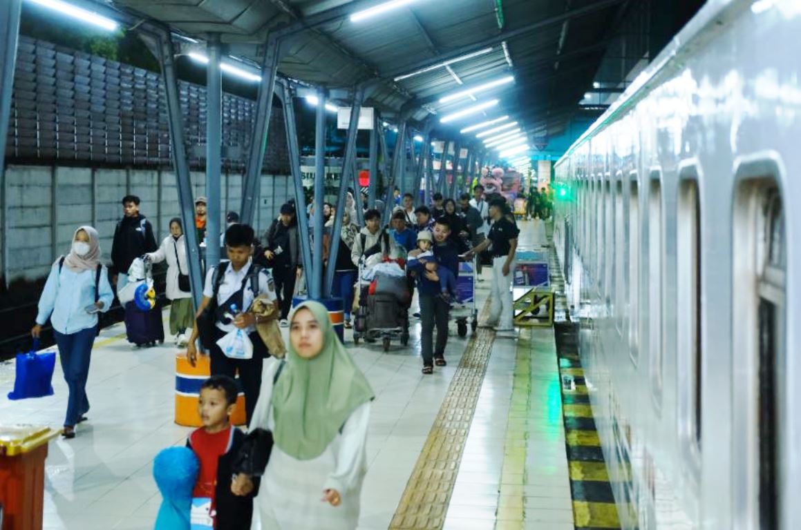 KAI Divre III Palembang Ajak Masyarakat Jaga Fasilitas Publik dan Keselamatan Bersama