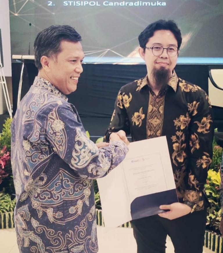 UBD Raih Penghargaan Peringkat I di Ajang Silaturahmi PTS Wilayah II 