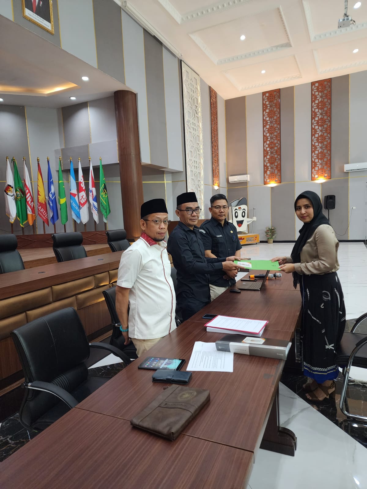 Resmi, Istri Walikota Lubuklinggau Maju Balon DPD-RI