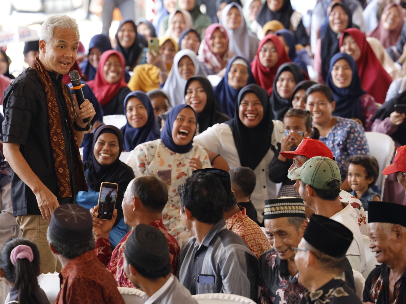 Bacapres PDIP ke Desa Bukit Jaya, Jauhari: Ngimpi Opo Pak Ganjar Datang ke Sini