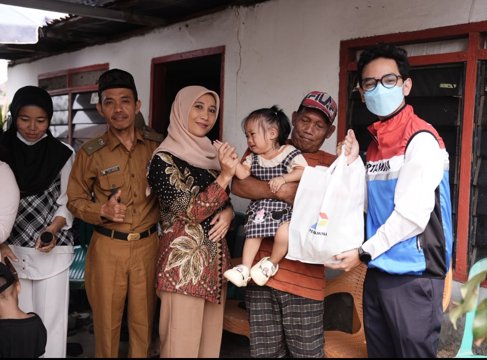 Langkah Tumbuh Sehat, Kilang Plaju Salurkan PMT Dukung Pemenuhan Gizi Anak di Desa Sungai Rebo