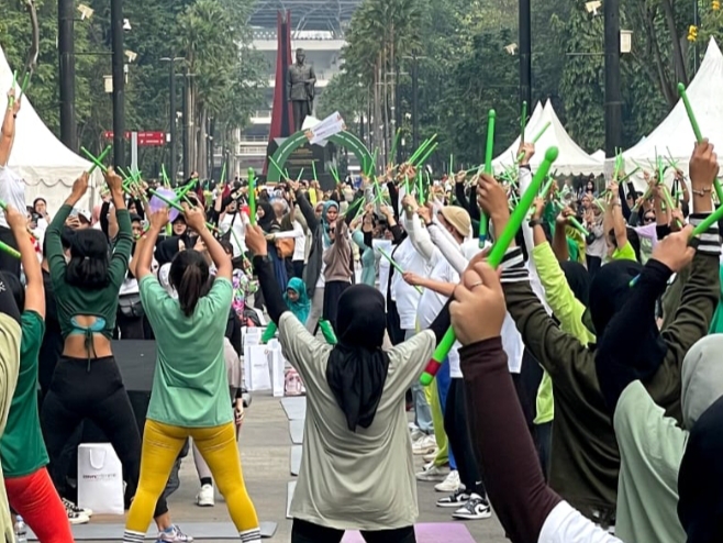 Artis Peduli Kesehatan Percernaan Ramaikan Kawasan GBK di Acara Launching Perdana Morezlimme