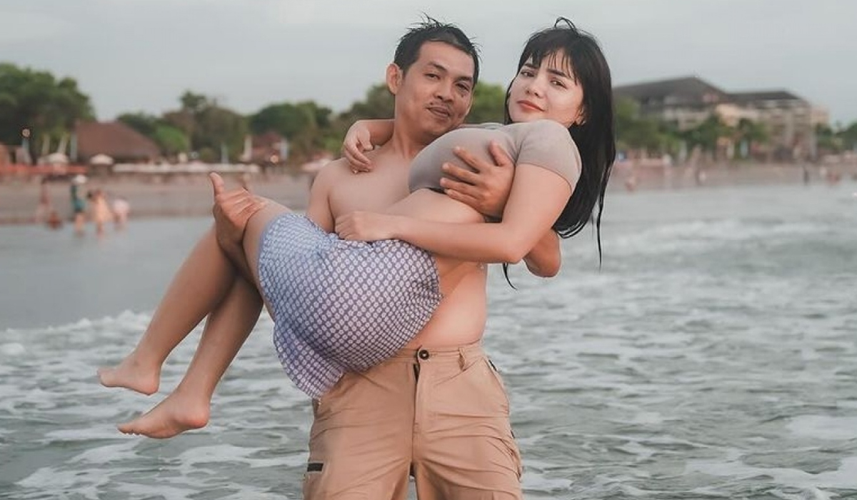 Kekasih Dinar Candy Ko Apex Dilaporkan ke Polisi, Kasus Pemalsuan Dokumen Kapal Tongkang di Jambi