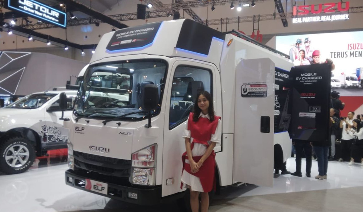 Isuzu Bawa Truk Listrik 'Isuzu ELF EV' ke GIIAS 2024, Hadir dengan Fitur Fast Charging dan ADAS