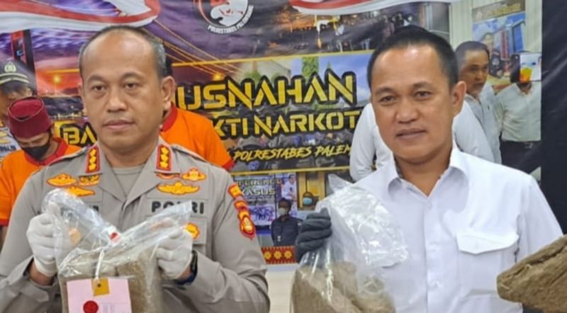 Polisi Tangkap Dua Pengedar Narkoba Jaringan Maluku Di Palembang