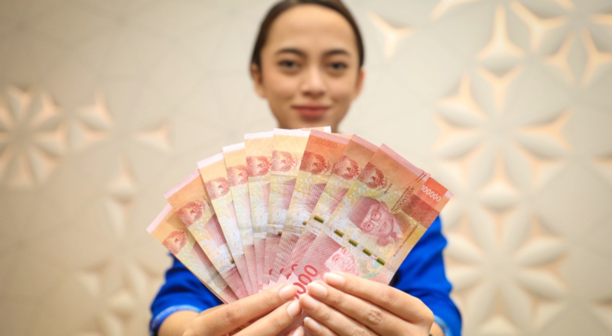 Perkuat Jaring Pengaman Sosial, BRI Sukseskan Penyaluran Bantuan Subsidi Upah