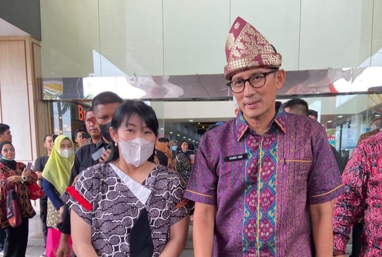 Sandiaga Uno Kunjungi Beli Kreatif di PTC Mall