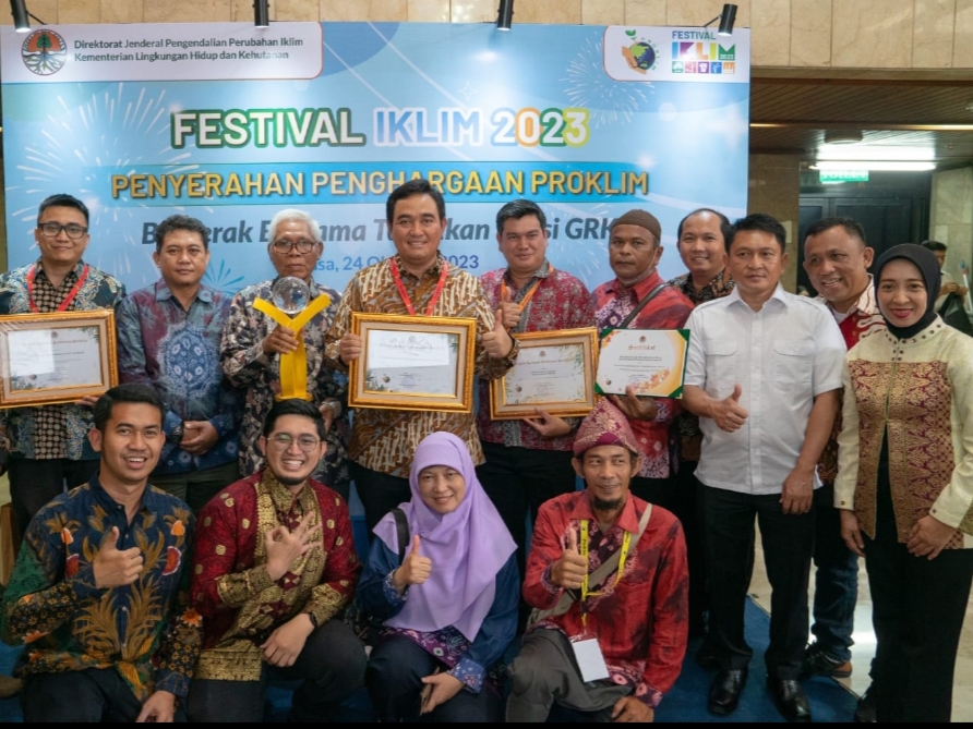 Kilang Pertamina Plaju Raih Penghargaan Proklim 2023 Kategori Lestari dan Utama