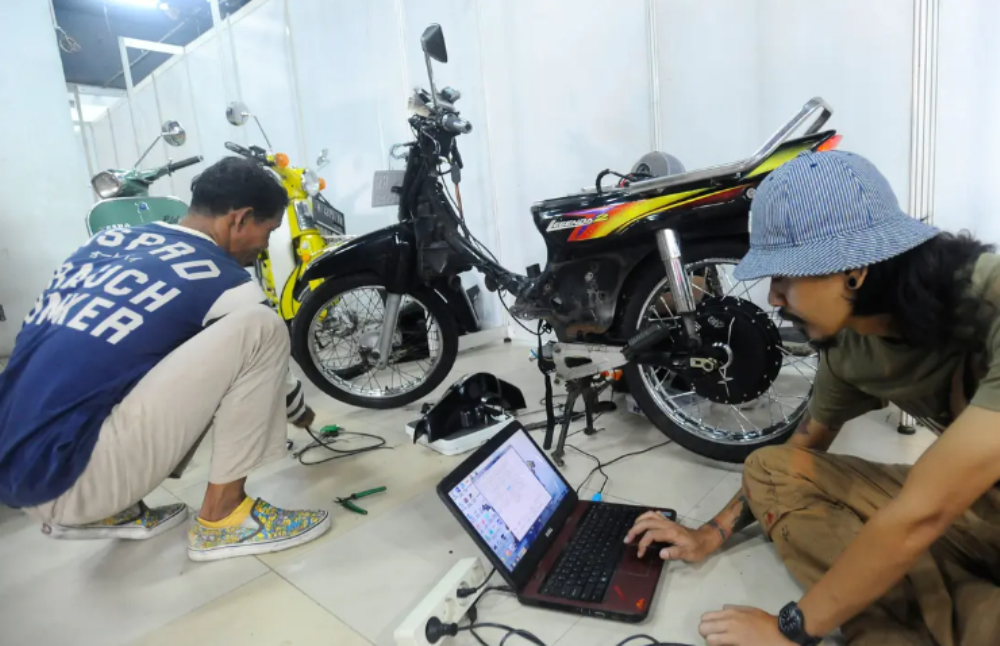 Mau Tukar Motor Biasa Jadi Motor Listrik? Cukup Daftar Online Program Konversi Kementrian ESDM, Ini Syaratnya