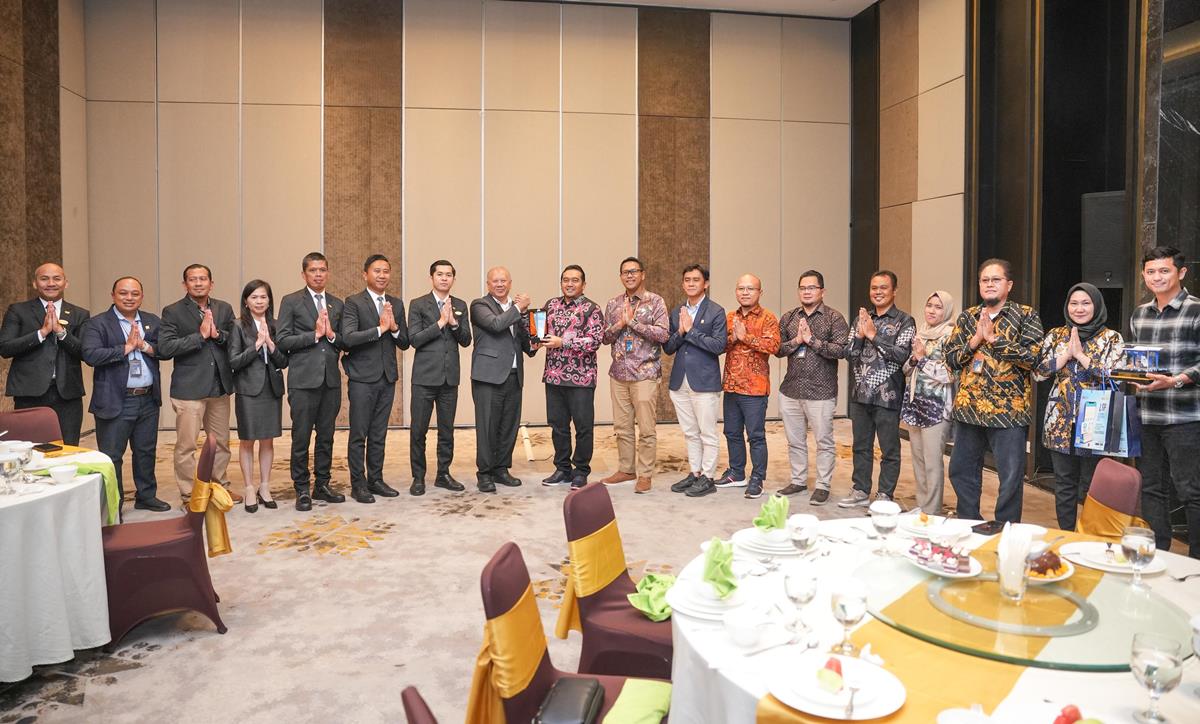 PLN UID S2JB Rayakan Hari Pelanggan Nasional 2025 dengan Dekatkan Layanan ke Pelanggan