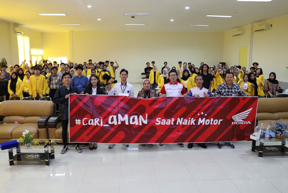 Astra Motor Sumsel Edukasi Safety Riding Ajak Bangga Jadi Generasi Cari Aman di Universitas Sriwijaya 