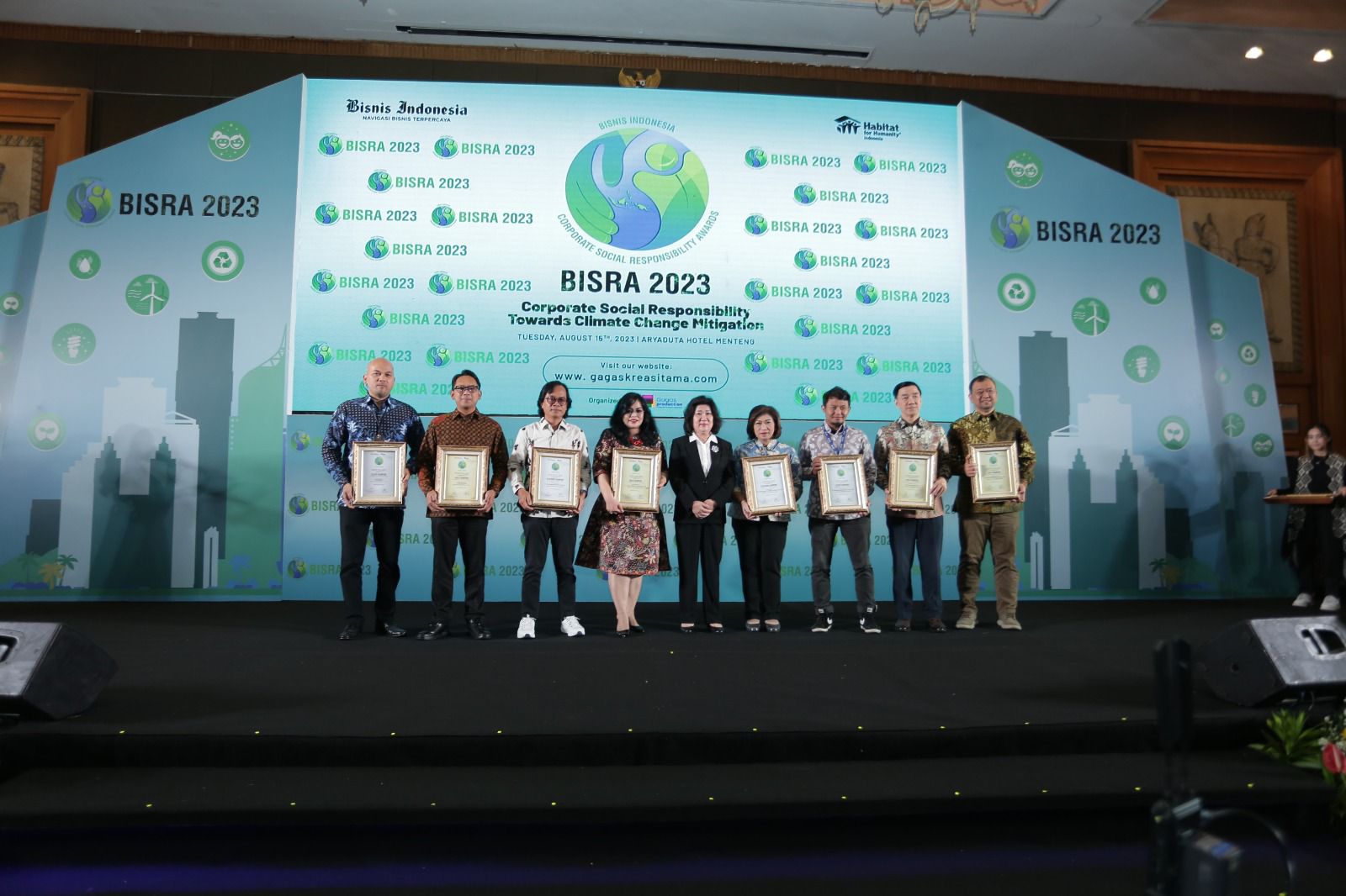 PGN Terima Anugerah BISRA Awards 2023, Inovasi Program Pengolahan Air Bersih di Desa Binaan Pagardewa