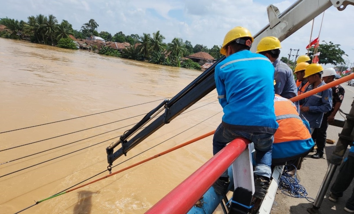 Waspada Kelistrikan Saat Banjir, PLN Siap Jaga Keamanan dan Kenyamanan Pelanggan