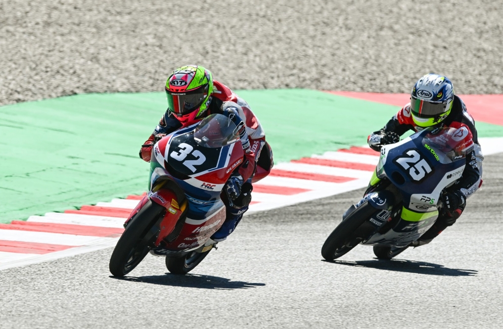 Muhammad Kiandra Ramadhipa Impresif, Melesat Raih Podium Perdana di Moto3 Junior Barcelona