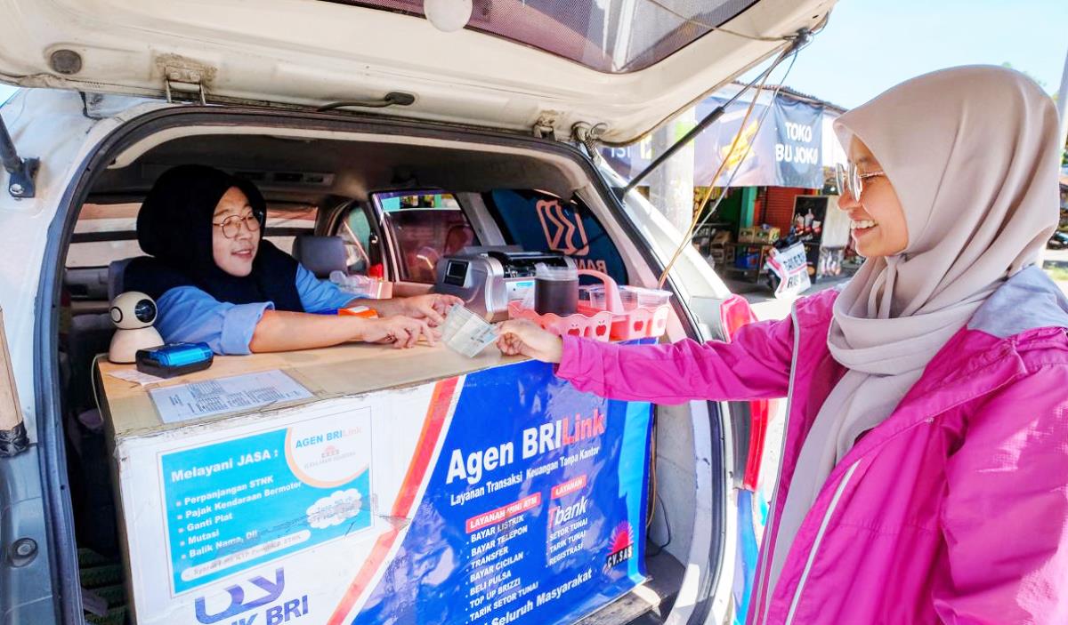 1,2 Juta AgenBRILink Jangkau 88% Wilayah Indonesia, BRI Hadirkan Layanan Keuangan Hingga ke Pelosok Negeri