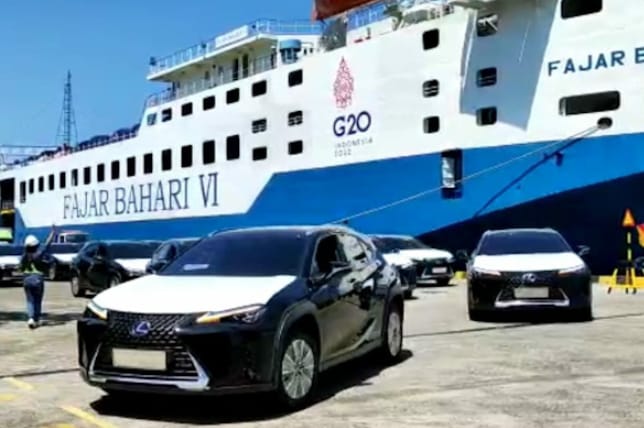 Dukung KTT G20 Bali, PELINDO Fasilitasi Pengiriman 900 Mobil Listrik 