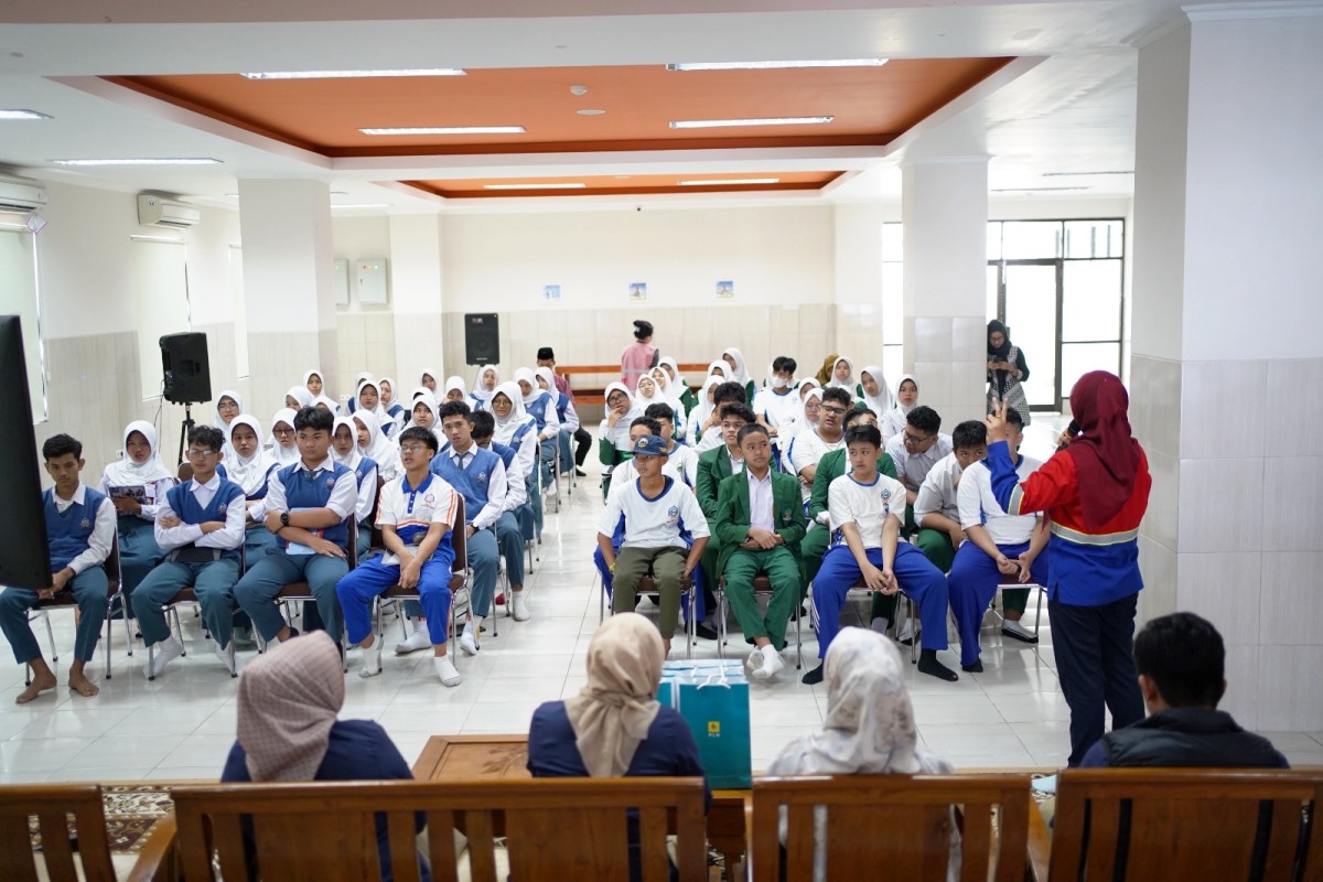 Edukasi Keselamatan Listrik Sejak Dini, PLN UP2D S2JB Goes to School di Palembang