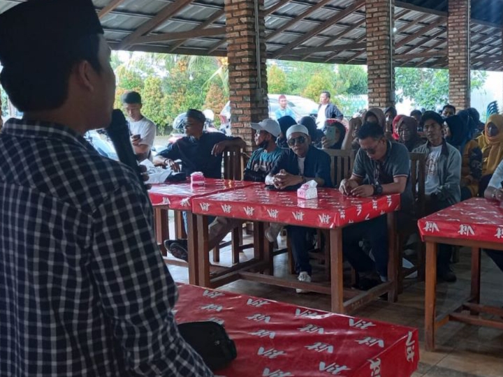 PMN Dukung Ganjar Gelar Tausiah dan Buka Puasa Bersama Bareng Komintas Ojol di Sumsel