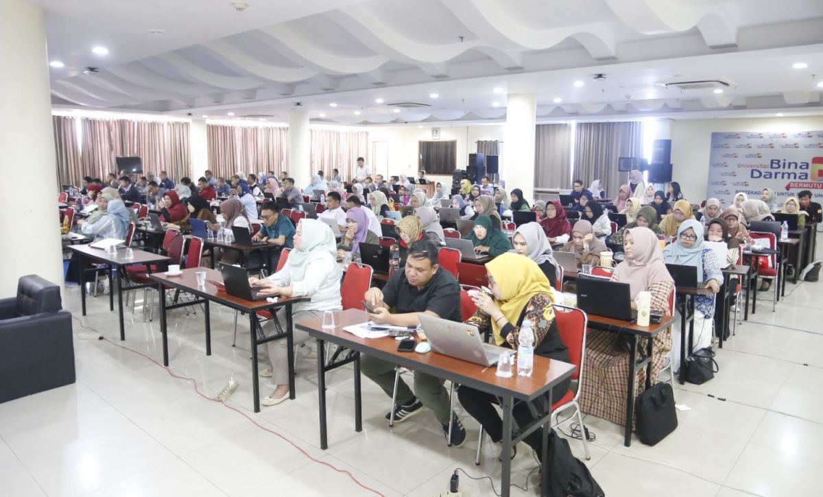 Hari Kedua Pelatihan Dosen dan Karyawan UBD, Usung Tema Power Up Your Skill Up to Excellent