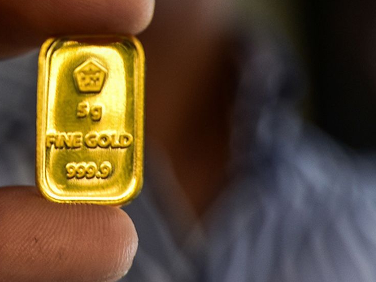 Harga Emas Hari Ini Turun Rp 4.000, Ukuran 1 Kg Ambruk di Bawah Rp 1 Miliar