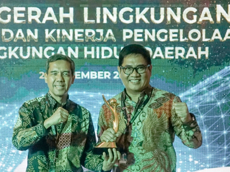 Komitmen Mengelola Lingkungan, Pusri Kembali Raih PROPER Emas Tahun 2023