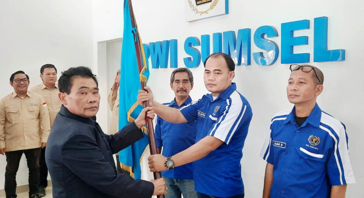Pelantikan PWI OKU, Ketua PWI Sumsel Kurnaidi beri Apresiasi Respons Positif