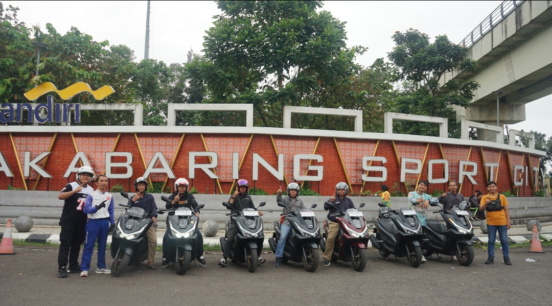 Rasakan Kecanggihan Honda Roadsync, Jurnalis City Rolling Eksplorasi New Honda PCX160 hingga Kunjungi HPMD