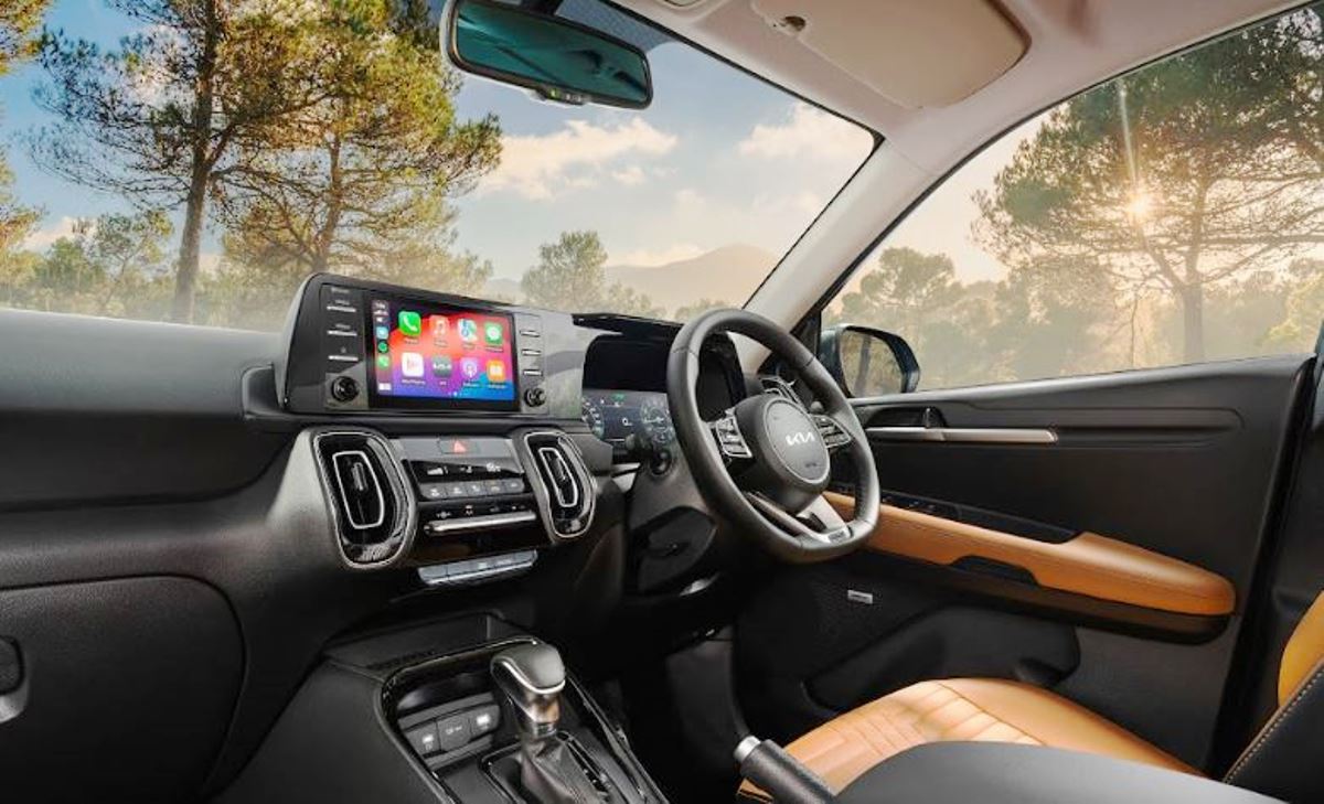 Bukan Sekadar Dipajang: Kia Sonet Tunjukkan Standar Baru Compact SUV Urban di IIMS 2026