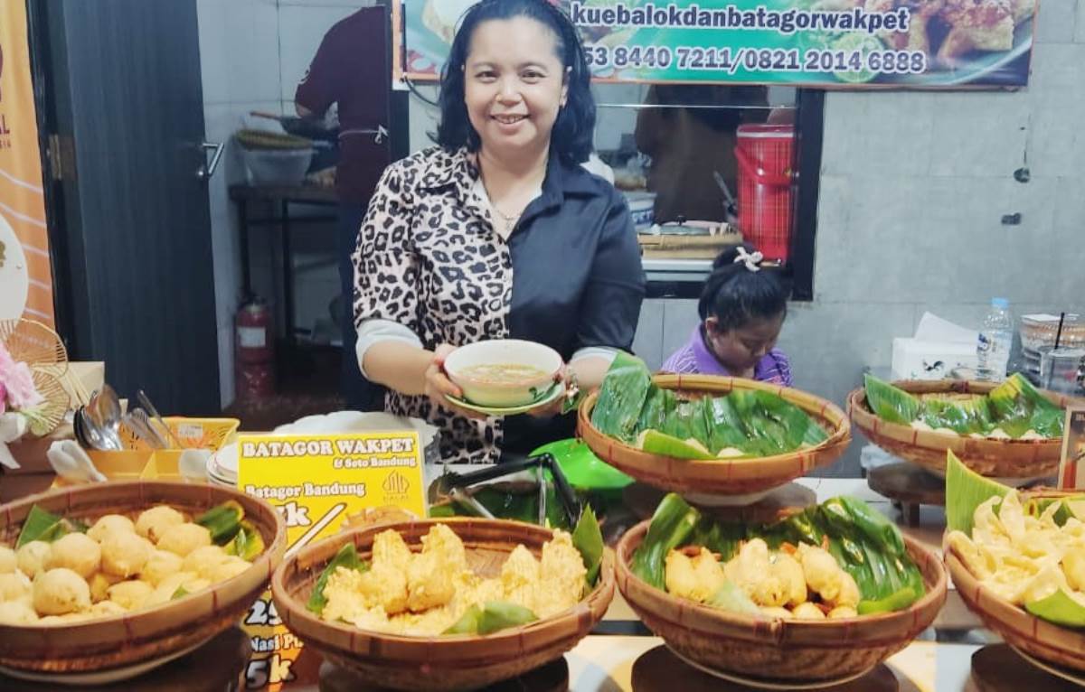 Buka di Lantai 4 PS Mall, Batagor Wakpet Sediakan Soto khas Bandung, Segar dan Sehat