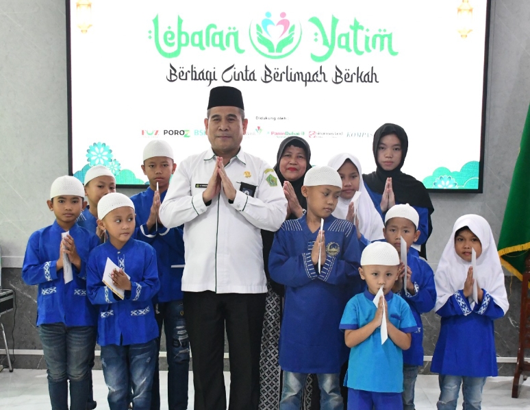 Kerjasama LAZ dan BAZNAS, Kemenag Sumsel Bagikan 5.000 Paket Lebaran Yatim