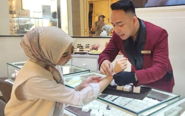 Wow, Belanja Perhiasan di Goldmart Hanya Rp 1 Juta, Ini Caranya