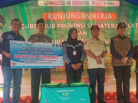 Bank Sumsel Babel Salurkan Ribuan Paket Sembako ke Korban Banjir di 3 Kabupaten
