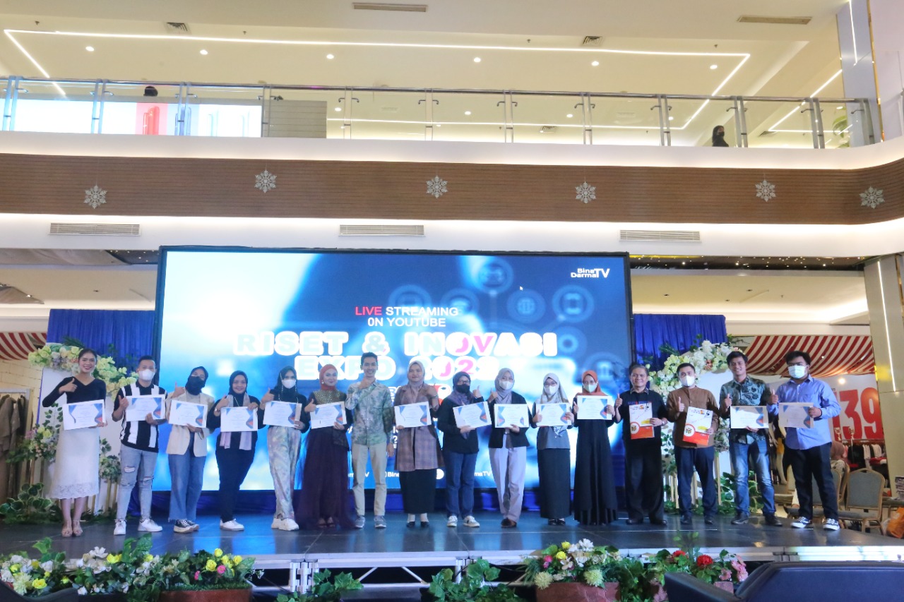 Puluhan Pemenang  Sabet  Hadiah hingga  Jutaan Rupiah di Closing 2nd  Riset dan Inovasi  Expo UBD 2022