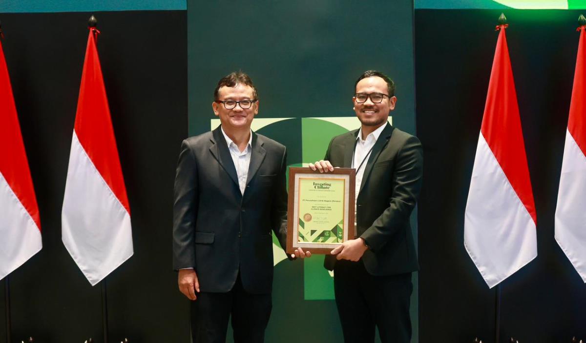 Komitmen Transisi Energi, PLN Raih 3 Penghargaan Investing on Climate Editor's Choice Award 2024