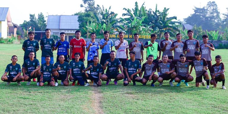 Anggota DPRD Musi Rawas Raynaldi Akbar Gelar Turnamen Sepakbola Antar Dusun