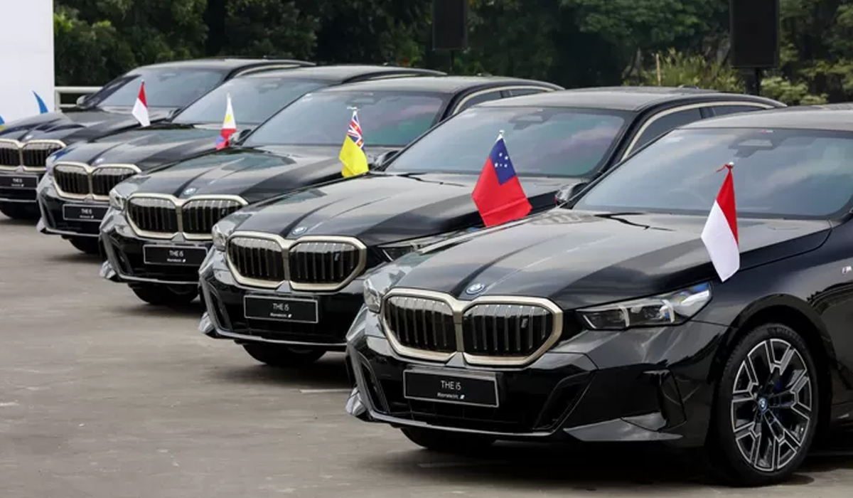 45 Mobil Listrik BMW Siap Antar Tamu Pelantikan Prabowo-Gibran