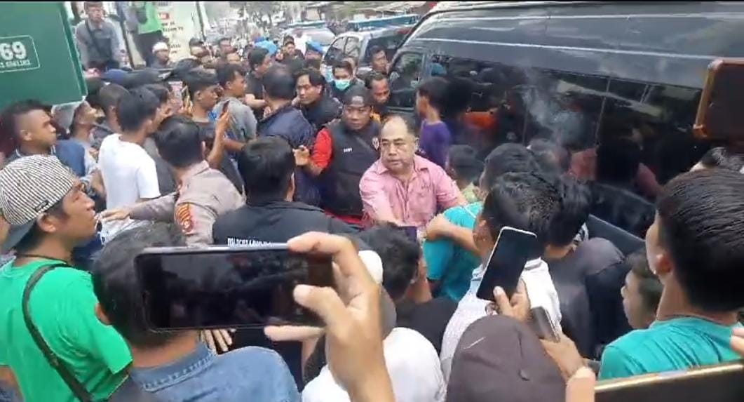 Warga Maskarebet Gempar, Ada Mayat Korban Pembunuhan yang Dikubur di Belakang Ruko Distro