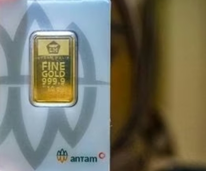 Harga Emas Antam 1 November 2025 Anjlok Rp 15 Ribu, Logam Mulia 1 Gram Turun Lagi Jadi Rp 2,2 Juta